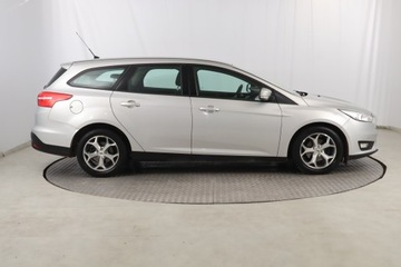 Ford Focus III Kombi Facelifting 1.5 TDCi 120KM 2016 Ford Focus 1.5 TDCi, Salon Polska, Serwis ASO, zdjęcie 4