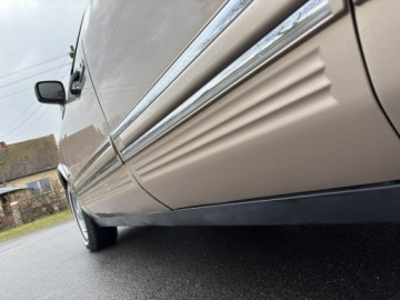 Lincoln Town Car II 1991 Lincoln Town Car Executive Series 1991, zdjęcie 22