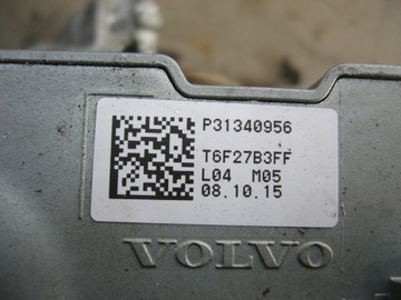 VOLVO V40 2014 II D2 SLOUPEC VOLANT + UZAMČENÍ P31340956