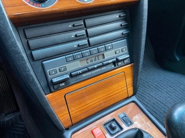 Mercedes 190 1.8 i 109KM 1993 Mercedes-Benz W201 (190) Mercedes Benz 190 1.8 Super Stan 1.8 Benzyna 109KM, zdjęcie 14