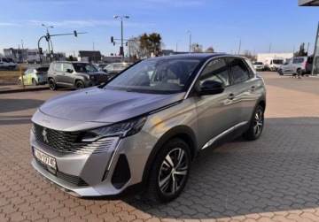 Peugeot 3008 II Crossover Facelifting  1.2 PureTech 130KM 2022 Peugeot 3008 Okazja - Stan idealny - niski przebieg 1.2 Benzyna 130KM