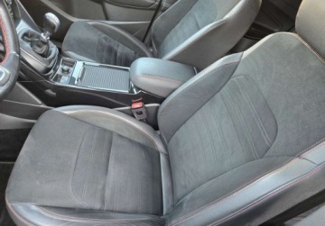 Ford Kuga II SUV Facelifting 1.5 EcoBoost 150KM 2018 Ford Kuga Swiezo sprowadzony Zarejestrowany Ubezpieczony. 1.5 Benzyna, zdjęcie 13