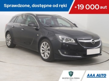 Opel Insignia I Sports Tourer Facelifting 1.6 CDTI Ecotec 136KM 2017 Opel Insignia 1.6 CDTI, Navi, Xenon, Klima