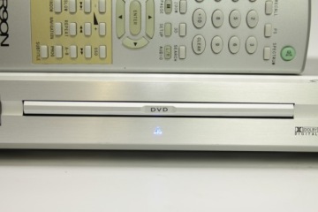 AGRON DVD 2002 DVD-проигрыватель + пульт дистанционного управления