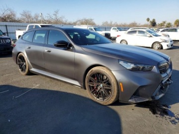 BMW Seria 5 G90-91 2025 BMW M5 BMW M5 Touring z 2025 roku , od ubezpieczalni 4.4 Hybryda Plug-in, zdjęcie 2