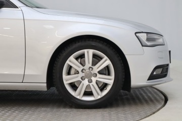 Audi A4 B8 Avant Facelifting 2.0 TFSI 225KM 2014 Audi A4 2.0 TFSI, Automat, Xenon, Bi-Xenon, Klima, zdjęcie 14