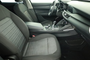 Alfa Romeo Stelvio SUV 2.0 Turbo 200KM 2017 Alfa Romeo Stelvio 2.0 Turbo Q4, Salon Polska, zdjęcie 6