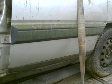 audi 100 c3 c4 комплектный руль, золотые задние двери, седан и другие