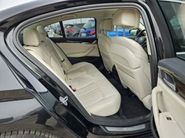 BMW Seria 5 G30-G31 Limuzyna 520d 190KM 2018 BMW 520 2.0 Diesel 190KM Automat xDrive salon PL, zdjęcie 6