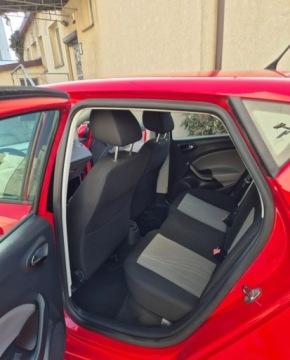 Seat Ibiza IV Hatchback 5d Facelifting 1.4 85KM 2014 Seat Ibiza 1.4b 86 5 drzwi Klima bez rdzy Zadbana 1.4 Benzyna 86KM, zdjęcie 10