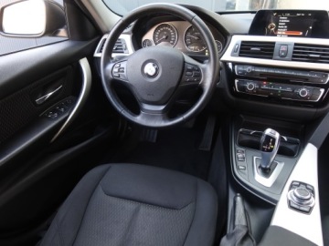 BMW Seria 3 F30-F31-F34 Touring Facelifting 2.0 318d 150KM 2015 BMW 3 318 d, Automat, Navi, Klima, Klimatronic, zdjęcie 6