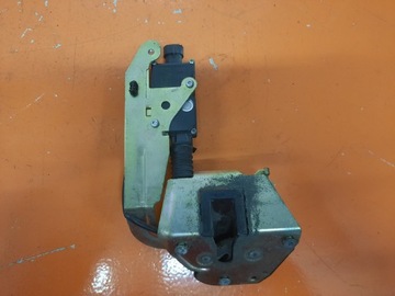 PEUGEOT 807 2.2 HDI 02-07 ZÁMEK DVEŘE ZADNÍ PRAVÝ EYJC