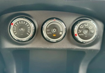 Mitsubishi Outlander II 2.4 MIVEC 170KM 2010 Mitsubishi Outlander 2.4 benzyna 170KM automat 4x4 PDC XENON SKORY cliamtr, zdjęcie 30