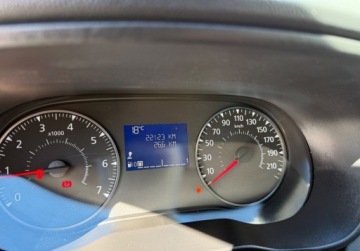 Dacia Duster II SUV 1.0 TCe 101KM 2020 Dacia Duster Tablet - Klimatyzacja - Niski Przebieg-jak nowe Benzyna 101KM, zdjęcie 13