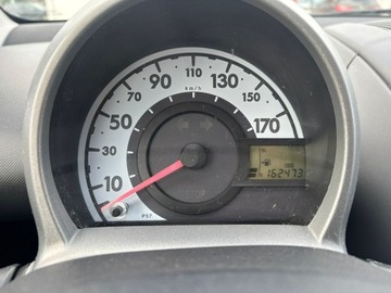 Toyota Aygo I Hatchback 3d 1.0 VVT-i 68KM 2009 Toyota Aygo Benzyna 1.0 - 2009r - 162tkm, zdjęcie 11