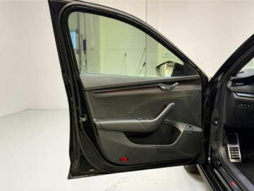 Skoda Octavia IV RS Kombi 2.0 TDI SCR 200KM 2022 Skoda Octavia Skoda Octavia RS TDI 200 KM Bogata w, zdjęcie 15