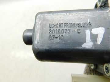 MOTOREK OKNO LEVÝ ZADNÍ - CHRYSLER VOYAGER V DODGE CARAVAN LANCIA