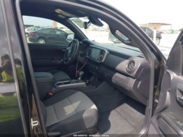 Toyota Tacoma II 2023 Toyota Tacoma Trd Sport 2023 3.5 Benzyna 278KM, zdjęcie 9