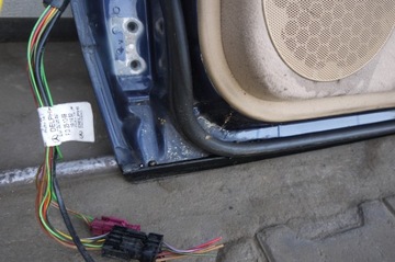 MERCEDES W210 COMBI КОМПЛЕКТ ПЕРЕДНЕЙ ДВЕРИ ПРАВОЙ. 366