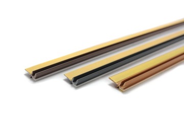 Оконная планка APU ЗОЛОТОЙ ДУБ, 2,5 м