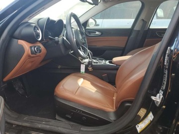 Alfa Romeo Giulia II Sedan Facelifting 2.0 Turbo 280KM 2021 Alfa Romeo Giulia Sport 2021 2.0l 2.0 Benzyna 280KM, zdjęcie 8