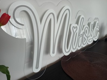 Neon napis led NAJLEPSZE DOPIERO PRZED NAMI ślub