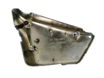 БОКОВАЯ КРЫШКА ОБТЕКТОРА SUZUKI VZ 800 MARAUDER