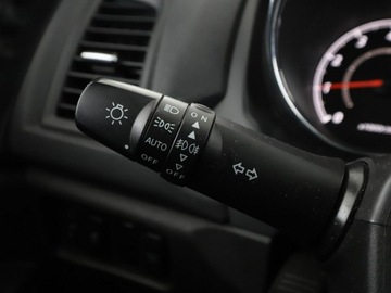 Mitsubishi ASX I SUV Facelifting 2015 1.6 117KM 2016 Mitsubishi ASX Diamant Edition lift grzane fotele, zdjęcie 29