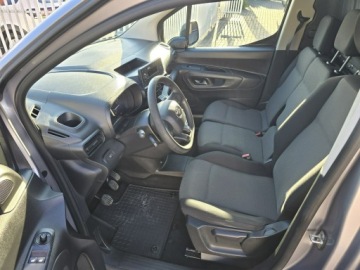 Toyota Proace City Furgon Standard 1.5 D-4D 102KM 2020 Toyota ProAce City 1.5 D-4D 3-osobowa Salon Polska Nowy rozrząd!, zdjęcie 7
