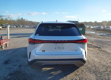 Lexus RX V 2023 Lexus RX 2023r., Premium Plus, 2.4L, od ubezpieczalni 2.4 Benzyna 279KM, zdjęcie 5