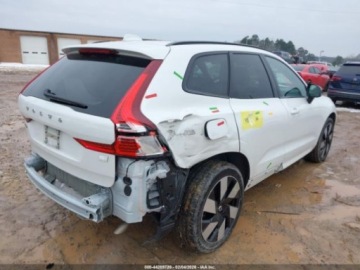 Volvo XC90 II SUV Plug-In 2.0 T8  455KM 2024 Volvo XC 60 2024 r., 2,0L PLUG-IN HYBRID T8 PLUS DARK THEME 2.0 Hybryda, zdjęcie 5