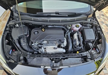 Opel Astra K Hatchback 5d 1.4 Turbo 125KM 2018 Opel Astra Benzyna 1,4 ,Zarejestrowany, Niski przebieg,Faktura 1.4 Benzyna, zdjęcie 29