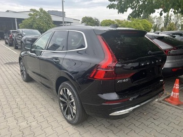 Volvo XC60 II Crossover Plug-in Facelifting 2025 2.0 T8 Plug-in hybrid 455KM 2026 VOLVO XC60 T8 Plug-In Hybrid AWD Ultra Bright 2.0 (455KM) 2026, zdjęcie 1