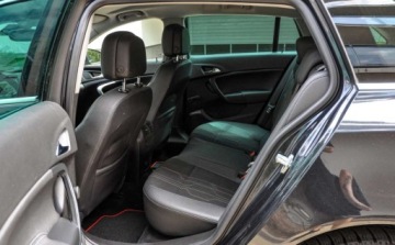 Opel Insignia I Sports Tourer 2.0 CDTI ECOTEC 160KM 2012 Opel Insignia 2,0CDTI (160KM) 2012 r. Bezwypadkowy 2.0 Diesel 160KM, zdjęcie 7