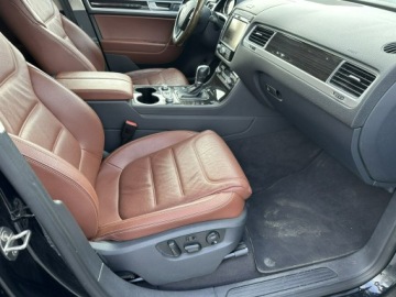 Volkswagen Touareg II 2016 Volkswagen Touareg 3.0 V6 TDI, 2016r, serwisowany, zdjęcie 30