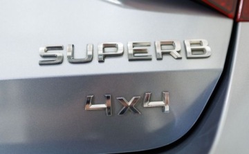 Skoda Superb III Liftback 2.0 TSI 280KM 2018 Skoda Superb 2.0 TSI 4x4 Ambition DSG 2.0 Benzyna 280KM, zdjęcie 16