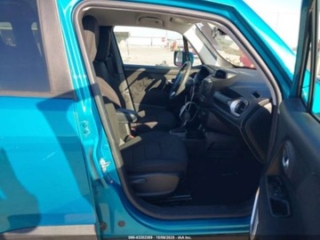 Jeep Renegade 2021 Jeep Renegade Latitude, 2021r., 2.4L 2.4 Benzyna 180KM, zdjęcie 8