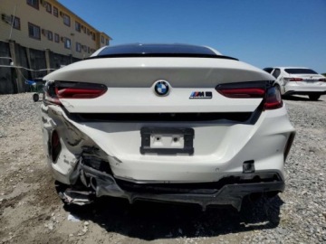 BMW 2022 BMW M8 2022r., 4x4, 4.4L 4.4 Benzyna 617KM, zdjęcie 5