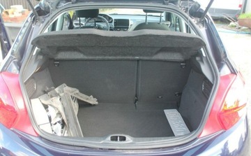 Peugeot 208 I Hatchback 3d 1.6 VTI 120KM 2014 Peugeot 208 1.6 Benzyna 120KM, zdjęcie 11