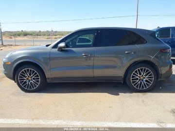 Porsche Cayenne III 2020 Porsche Cayenne 2020 Porsche Cayenne 3.0 Benzyna 335KM, zdjęcie 3