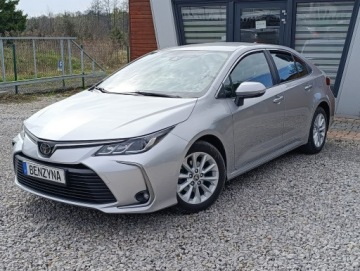 Toyota Corolla XII Sedan Facelifting 1.5 VVT-i 125KM 2023 Toyota Corolla Kamera ,Led , Bezwypadkowa Corolla, zdjęcie 3