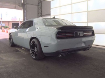 Dodge Challenger III 2022 Dodge Challenger Dodge Challenger RT RWD 2022 5.7 Benzyna 372KM, zdjęcie 2