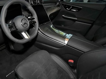 Mercedes GLC C254/X254 2025 GLC Coupe 200 d 4-Matic AMG Line 2.0 (163KM) 2025, zdjęcie 4