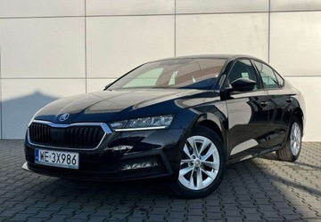 Skoda Octavia IV Liftback 1.5 TSI EVO 150KM 2021 Skoda Octavia Kamera Parktronic Led Virtual Kokpit Tempomat Asystent