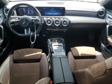 Mercedes CLA C118/X118 2025 Mercedes-Benz CLA 250 2025 2.0l 2.0 Benzyna 221KM, zdjęcie 8