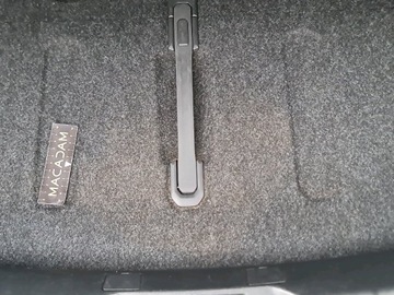 Volvo V40 II Hatchback Facelifting 2.0 D2 120KM 2018 Volvo V40 II 2.0 2,0 bezwypadkowy, serwisowany, zdjęcie 16