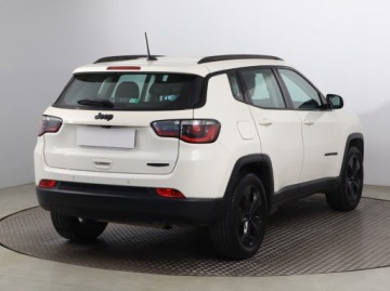Jeep Compass II SUV 1.4 MultiAir 140KM 2018 Jeep Compass 1.4 MultiAir, Salon Polska, zdjęcie 4