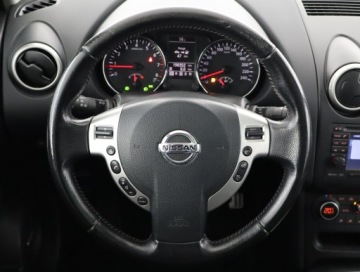 Nissan Qashqai I Crossover 2.0 140KM 2010 Nissan Qashqai 2.0, 4X4, Automat, Navi, Xenon, zdjęcie 13