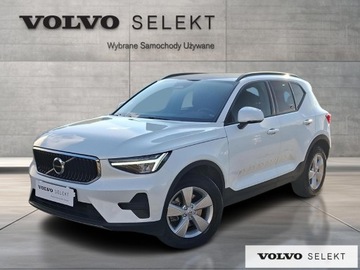 Volvo XC40 Crossover Facelifting 2.0 B3 163KM 2023 Volvo XC 40 XC40 B3 aut 2,0 163KM Pakiet Park Assi