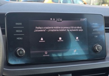 Skoda Kamiq Crossover 1.0 TSI 110KM 2023 Skoda Kamiq Tempomat Aktywny, Podgrzewane Fotele, Kamera Cofania Benzyna, zdjęcie 14